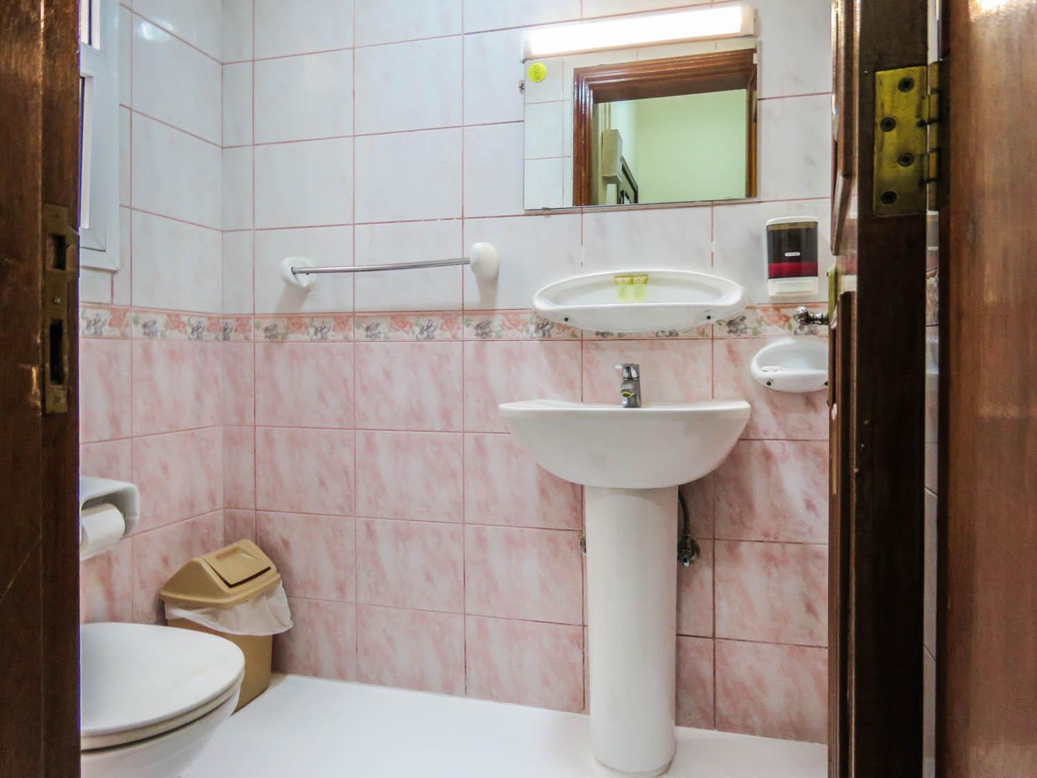 Al Ferdous Hotel Apartment Şarja Dış mekan fotoğraf
