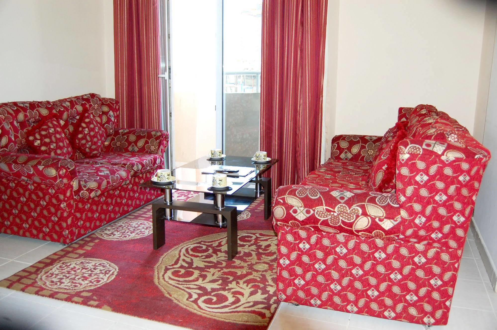 Al Ferdous Hotel Apartment Şarja Dış mekan fotoğraf