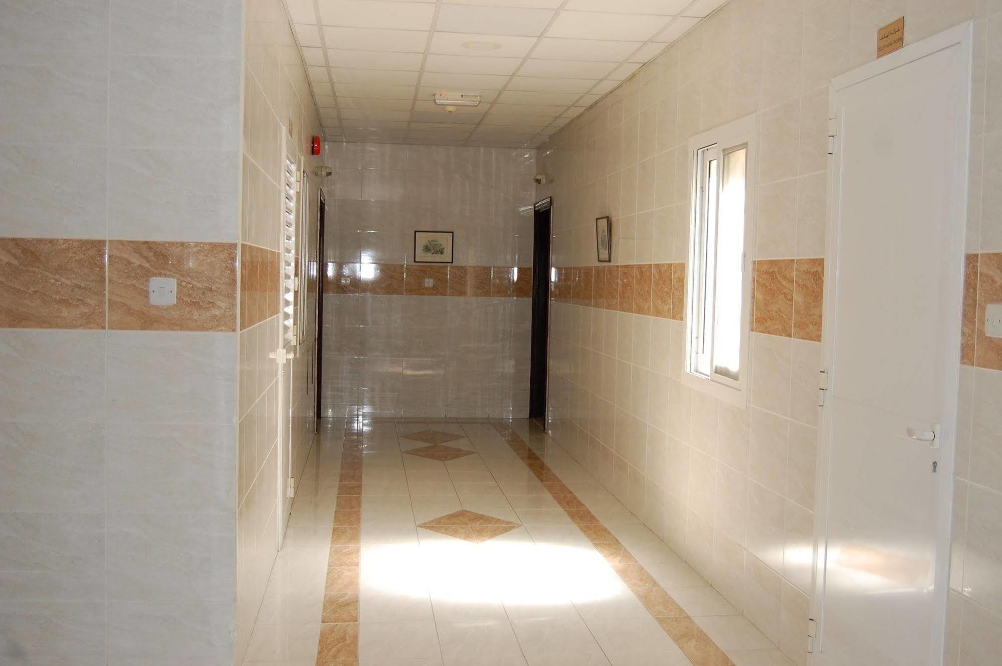 Al Ferdous Hotel Apartment Şarja Dış mekan fotoğraf